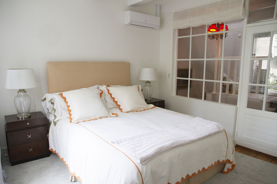 Bedrooms & interiors detail