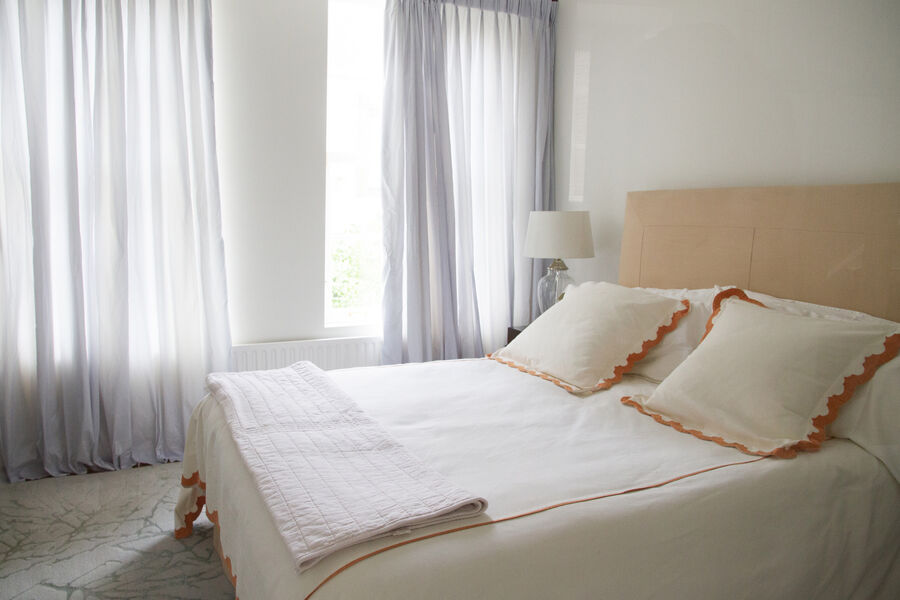 Bedrooms & interiors detail