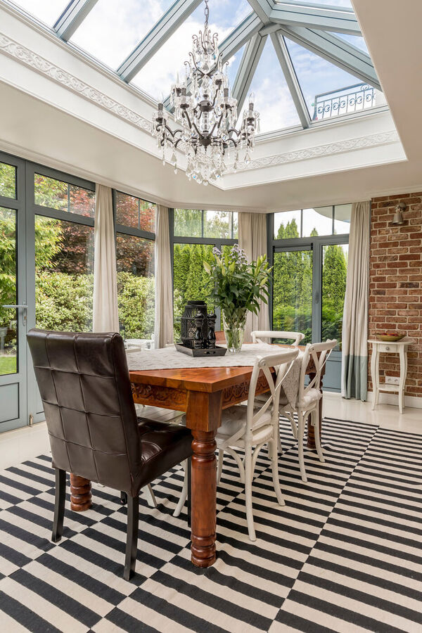 Exteriors & Sunroom detail
